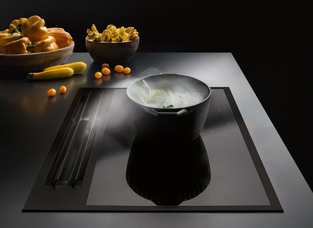 FALMEC plaque de cuisson à induction avec hotte aspirante SINTESI BLACK  (Noir - Vitrocéramique et acier) 